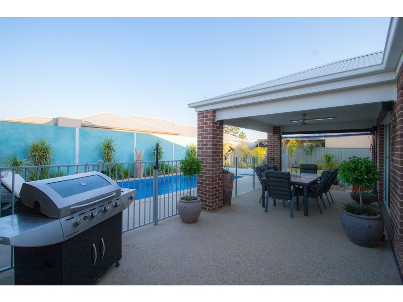 19a Sunset Avenue, Echuca VIC 3564