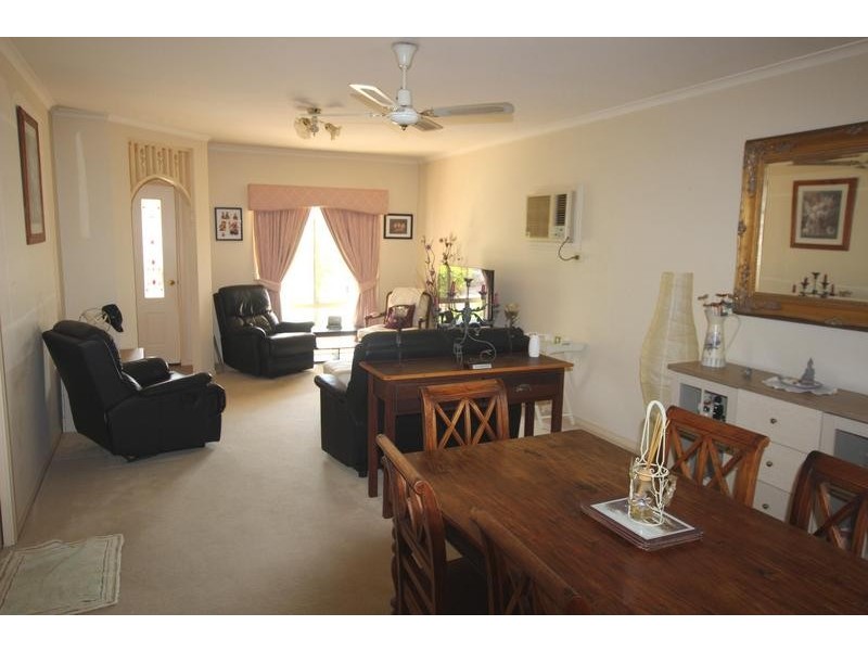 2/165 Pakenham Street, Echuca VIC 3564