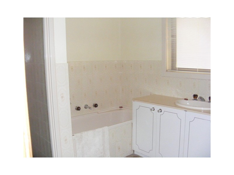 7a Burnes Street, Moama NSW 2731