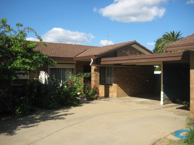 2/18 Landsborough Street, Echuca VIC 3564