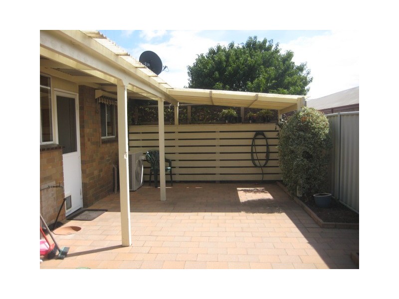 2/18 Landsborough Street, Echuca VIC 3564