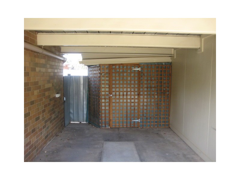 2/18 Landsborough Street, Echuca VIC 3564