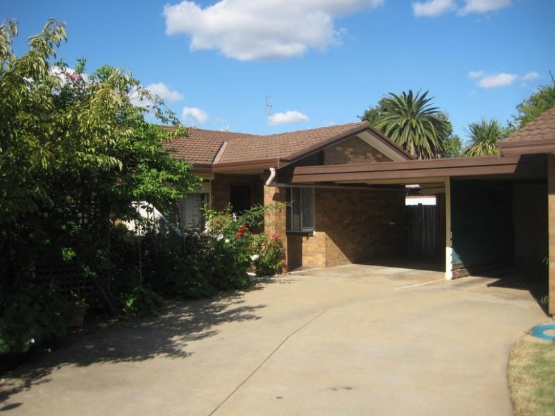 2/18 Landsborough Street, Echuca VIC 3564