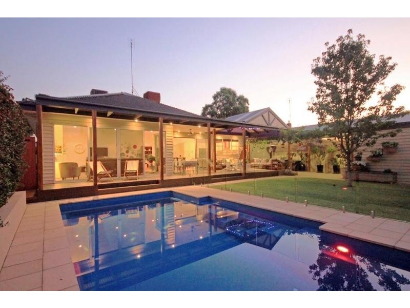 16 Tyler Street, Echuca VIC 3564