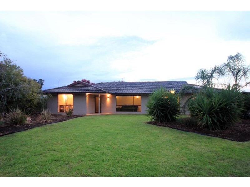 3-5 Campaspe Esplanade, Echuca VIC 3564