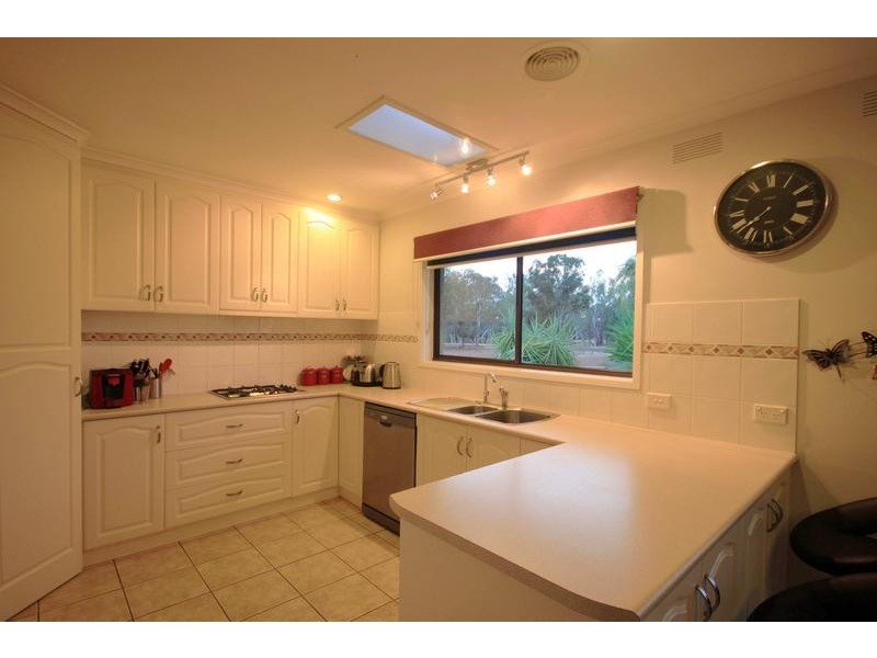 3-5 Campaspe Esplanade, Echuca VIC 3564