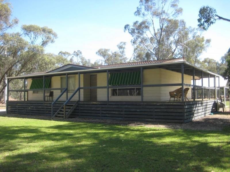 155 Woodbine Drive, Barmah VIC 3639