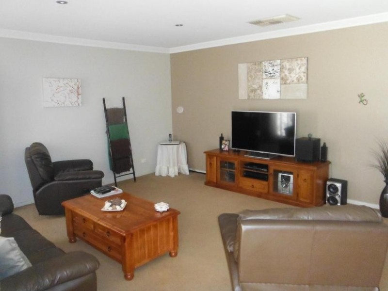 40 Glencoe Boulevard, Moama NSW 2731