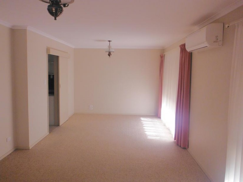 65 Campaspe Esplanade, Echuca VIC 3564