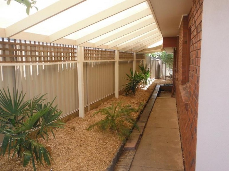 65 Campaspe Esplanade, Echuca VIC 3564