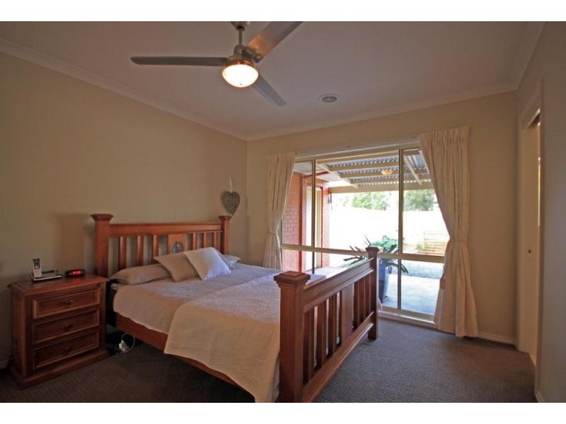 17 Wharparilla Drive, Echuca VIC 3564