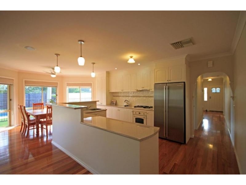 17 Wharparilla Drive, Echuca VIC 3564