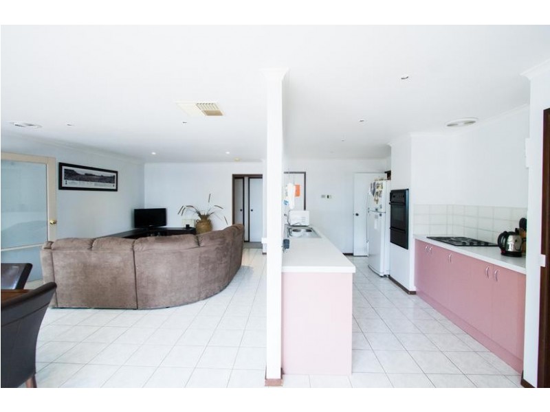 13 Kooyong Court, Echuca VIC 3564