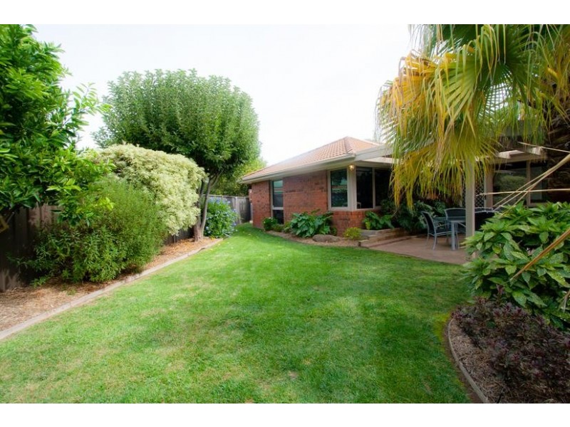 13 Kooyong Court, Echuca VIC 3564