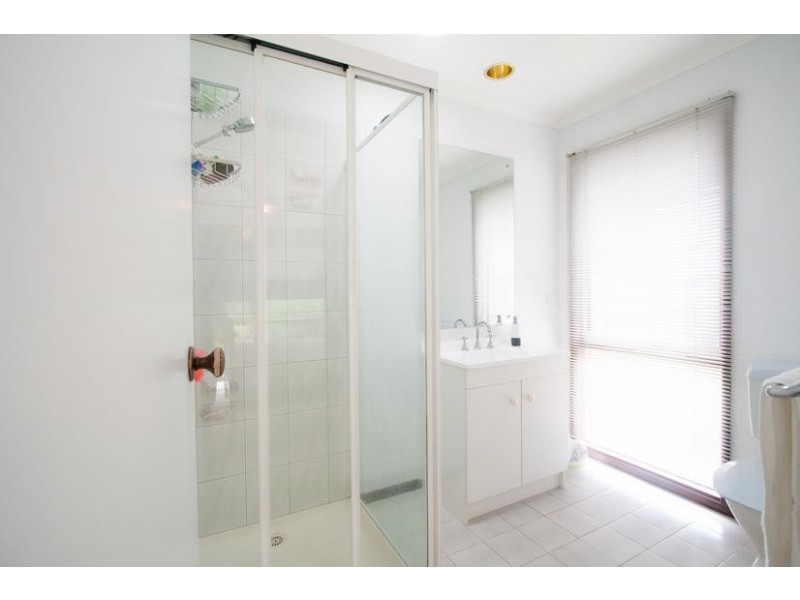 13 Kooyong Court, Echuca VIC 3564