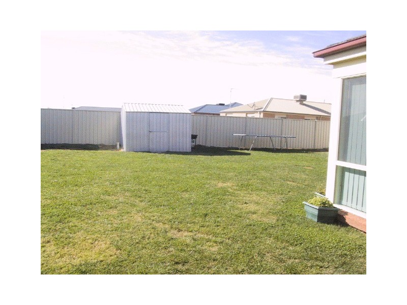 25 Bennett Court, Echuca VIC 3564
