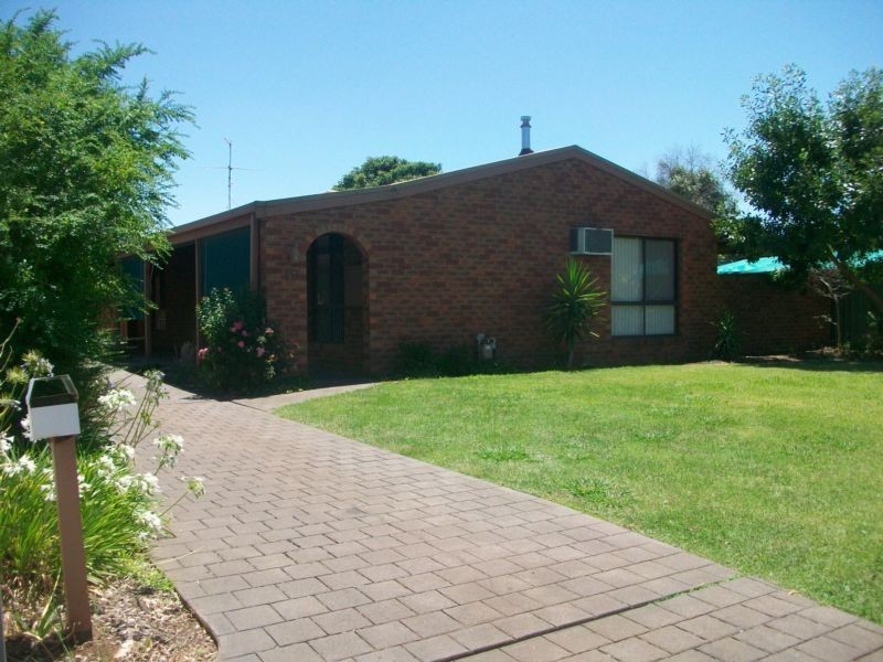 10 Pevensey Place, Moama NSW 2731