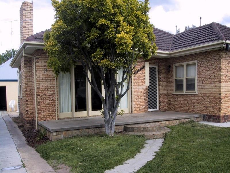29 Crofton Street, Echuca VIC 3564
