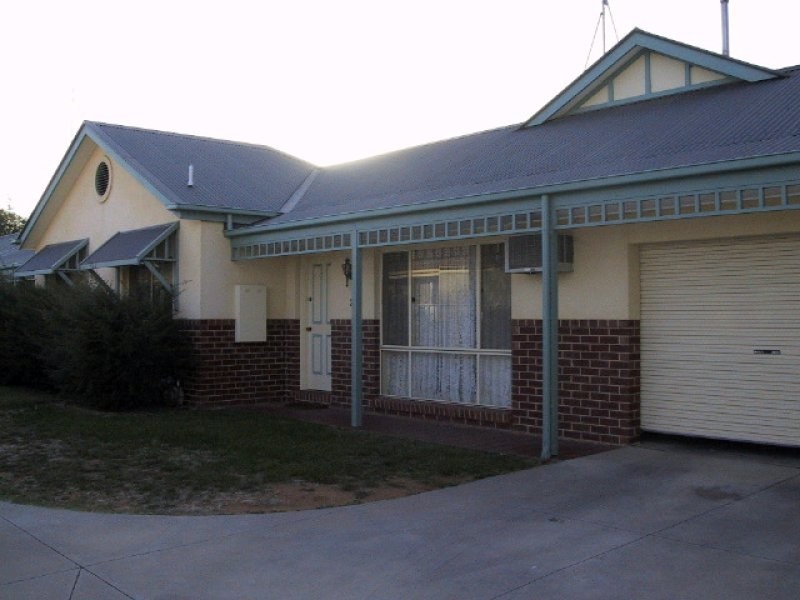 2/63 Landsborough Street, Echuca VIC 3564