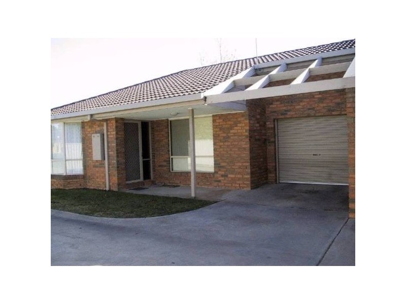 1/380 High Street, Echuca VIC 3564