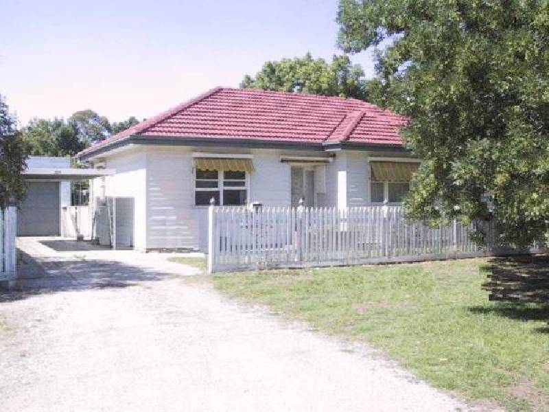 227 McKinlay Street, Echuca VIC 3564