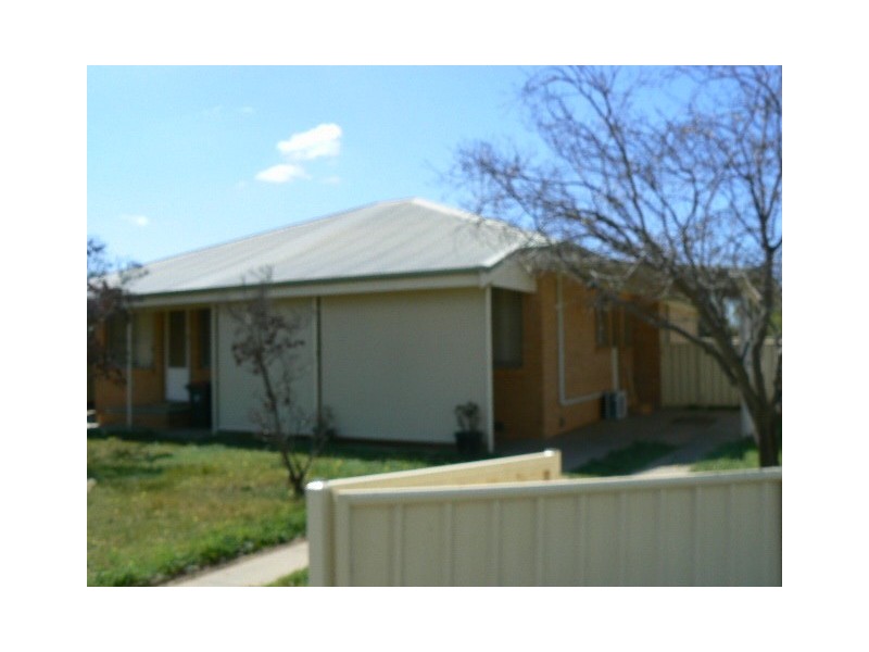 1/30 Hovell Street, Echuca VIC 3564