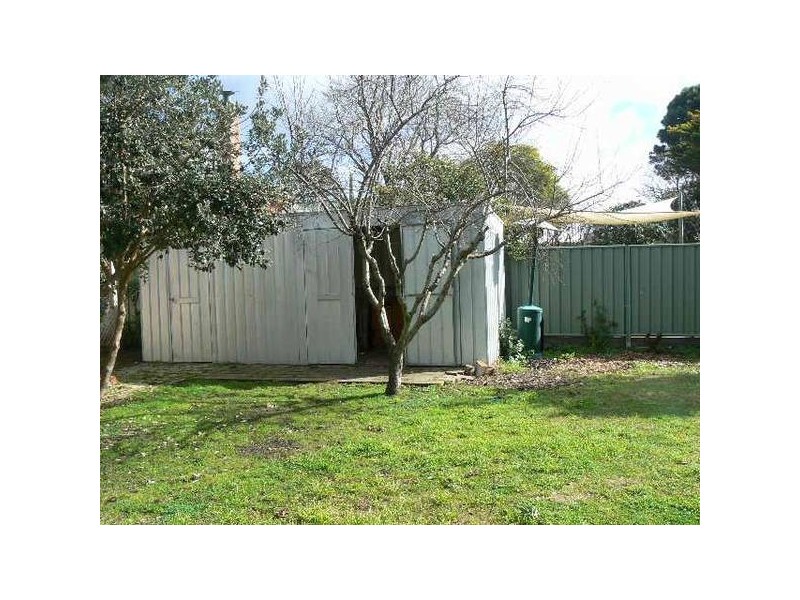 18 Dickson Street, Echuca VIC 3564