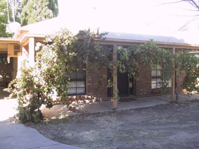 2/118 Haverfield Street, Echuca VIC 3564