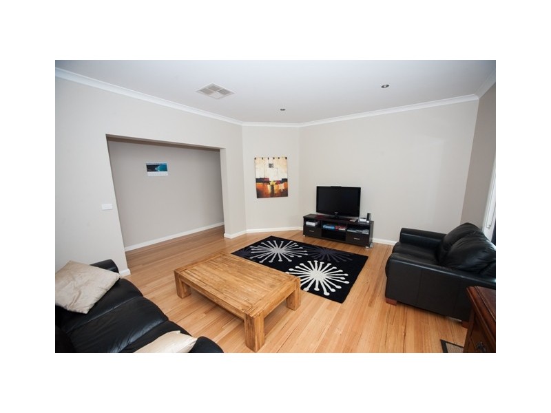 17 Forfar Drive, Moama NSW 2731