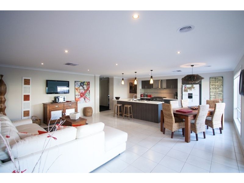 19 Sunset Avenue, Echuca VIC 3564