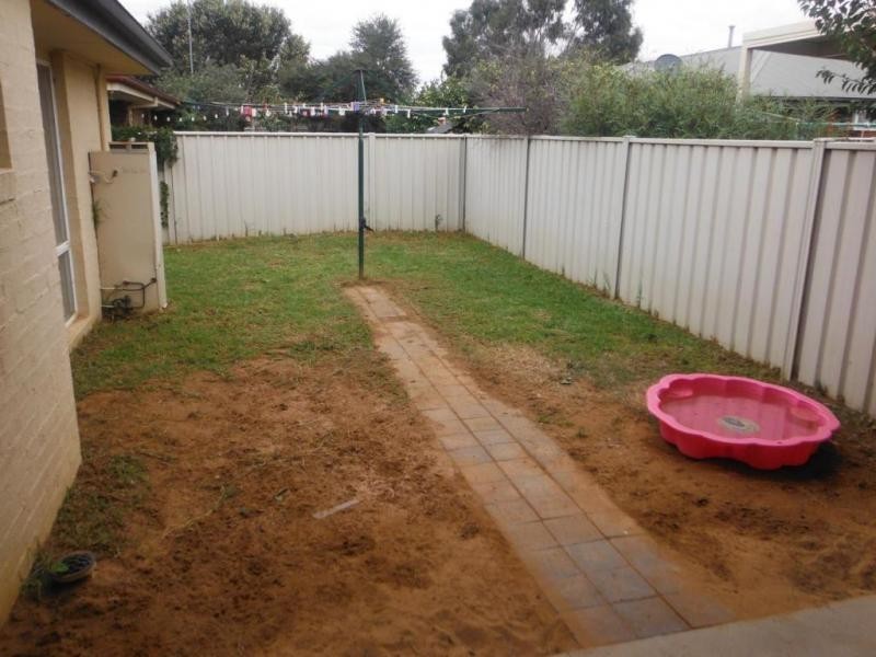 8 Alfred Avenue, Echuca VIC 3564