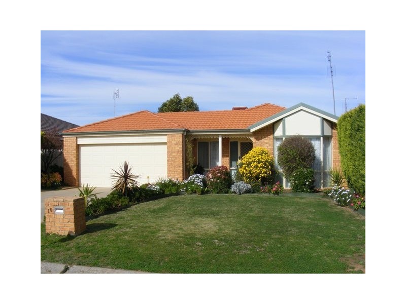 10 Sunrise Avenue, Moama NSW 2731