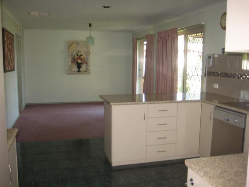 1 McMahon Place, Moama NSW 2731