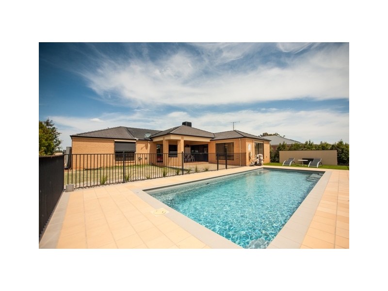 15 Rivergums Drive, Moama NSW 2731