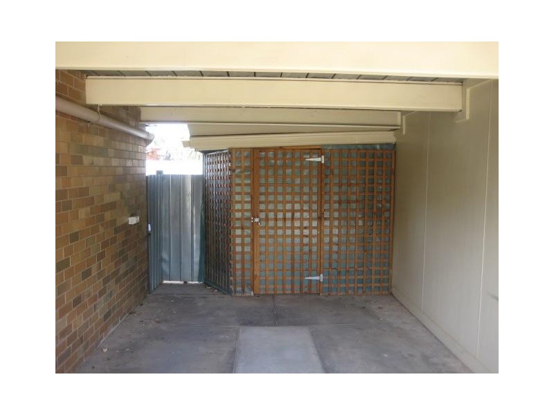 2/18 Landsborough Street, Echuca VIC 3564