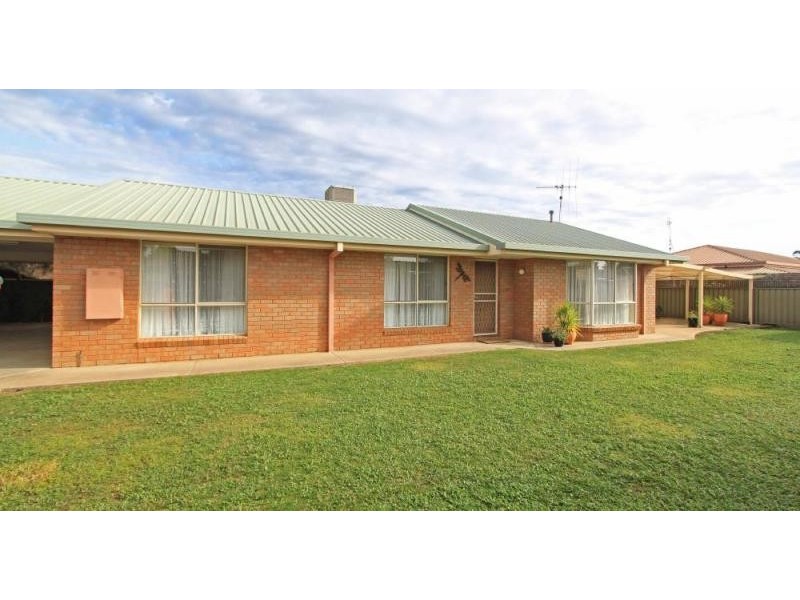 24 Murrumbidgee Drive, Echuca VIC 3564