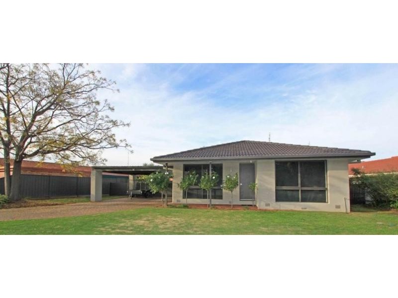 45 Rutley Crescent, Echuca VIC 3564