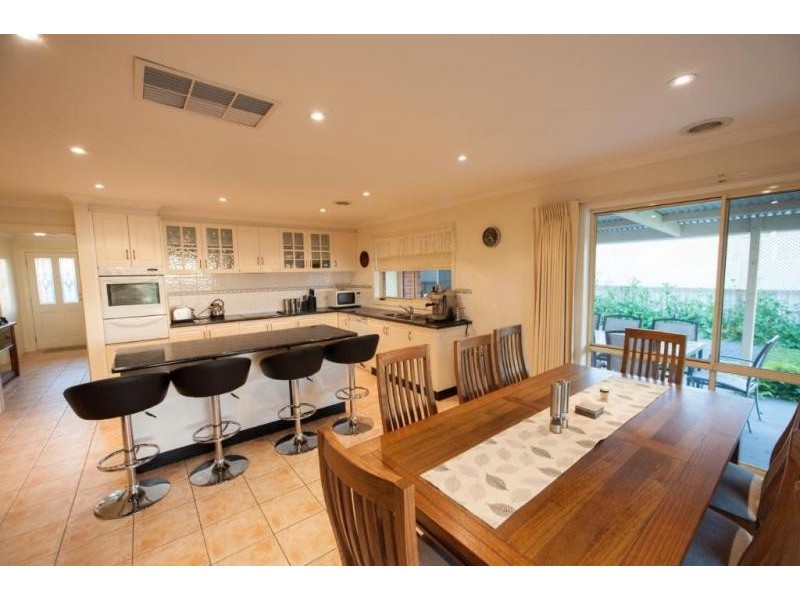 12 Aberdeen Way, Moama NSW 2731