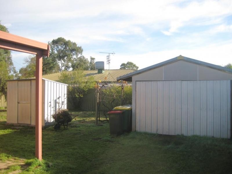 8 Service Street, Echuca VIC 3564