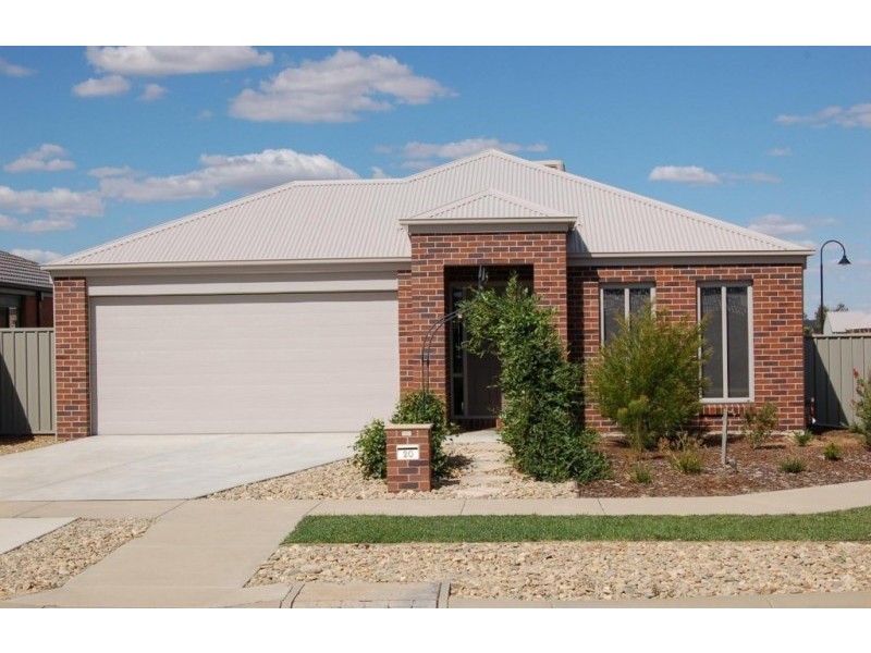 20 Elm Street, Echuca VIC 3564