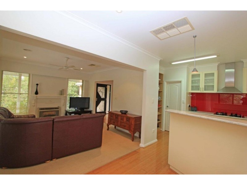 69 Campaspe Esplanade, Echuca VIC 3564