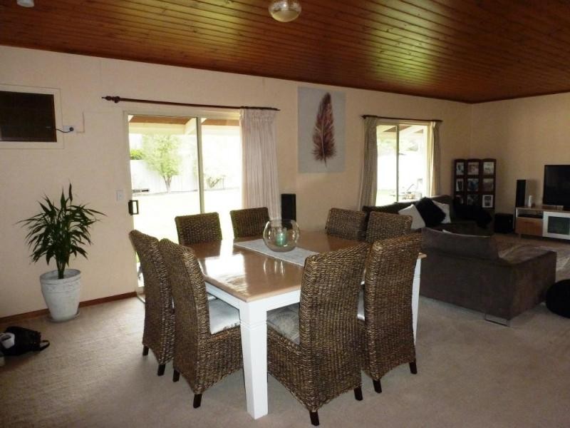 2 McMahon Place, Moama NSW 2731