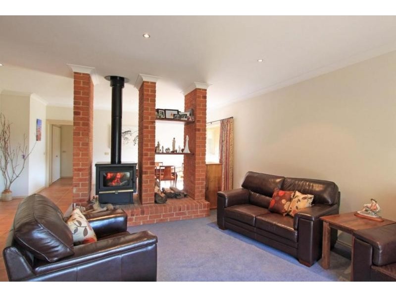 25 Wharparilla Drive, Echuca VIC 3564