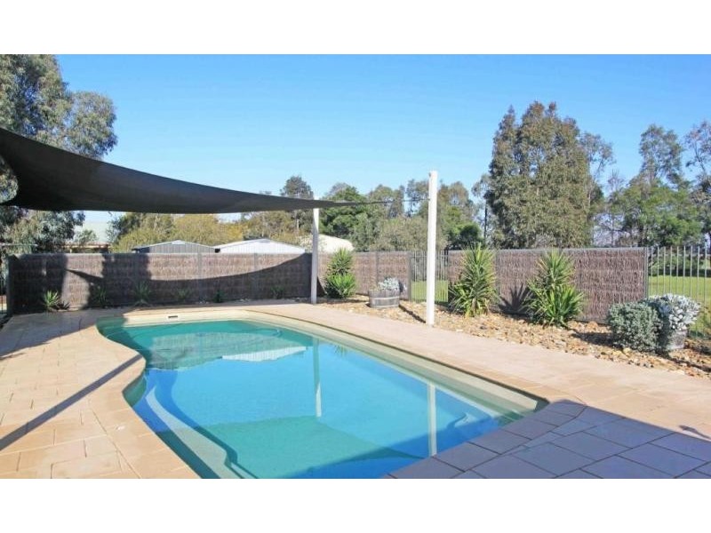 25 Wharparilla Drive, Echuca VIC 3564