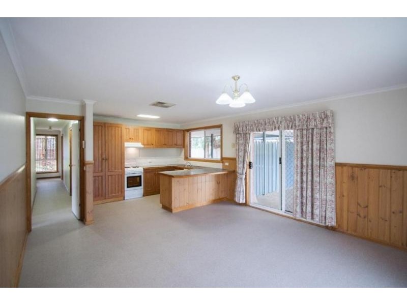 6 Kooyong Court, Echuca VIC 3564