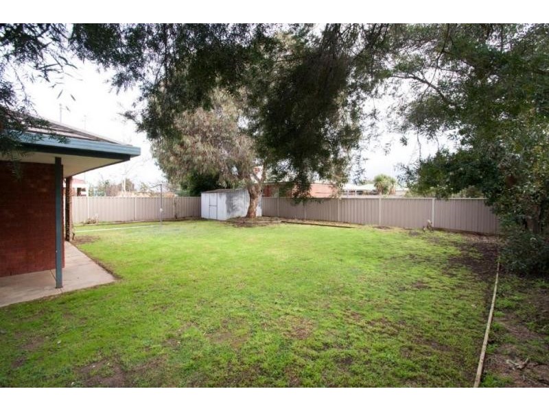 6 Kooyong Court, Echuca VIC 3564