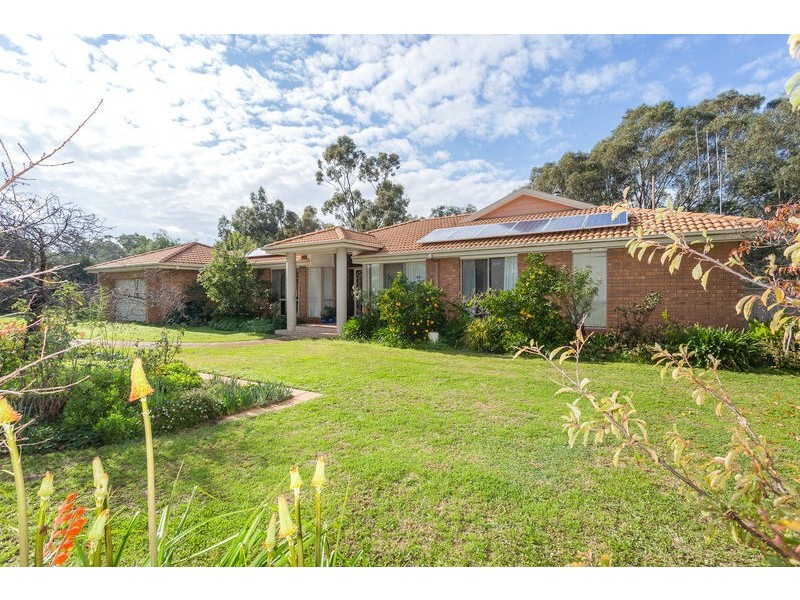 1748 Barnadown Road, Elmore VIC 3558
