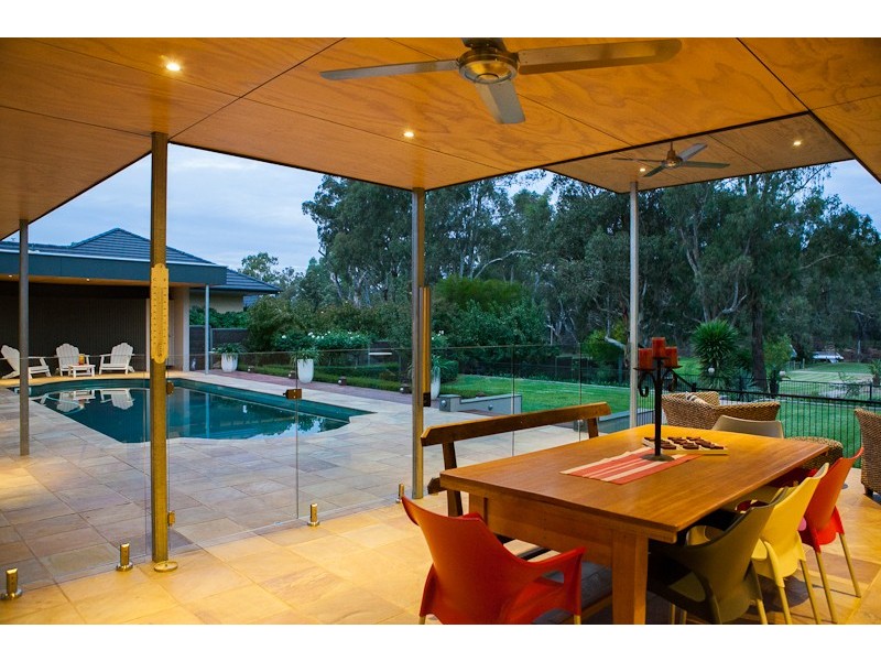 90 Wharparilla Drive, Echuca VIC 3564