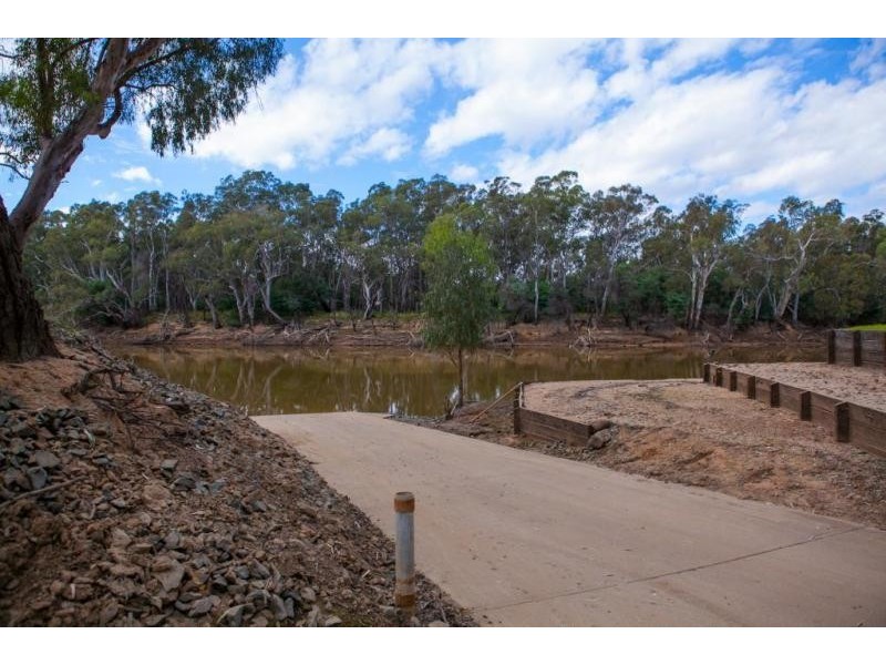 90 Wharparilla Drive, Echuca VIC 3564