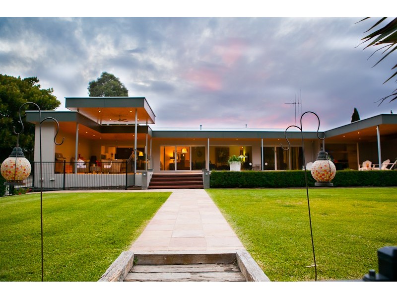 90 Wharparilla Drive, Echuca VIC 3564